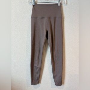 Beyond Yoga Women’s Purple/Grey Ribbed High Waisted Midi Leggings - Small
